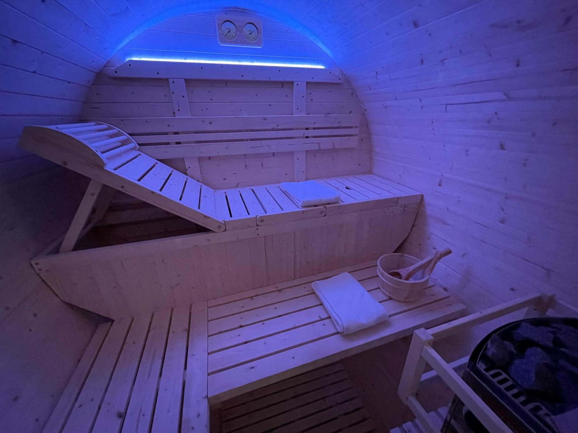 La Petite Maison De Giverny - Gite De Charme 5 Etoiles Au Coeur Du Village - 3 Chambres المظهر الخارجي الصورة